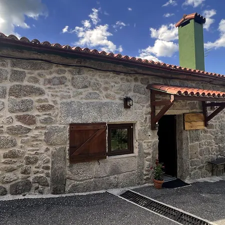 Cozy Galician Stone With Fireplaces And Pool Quireza
